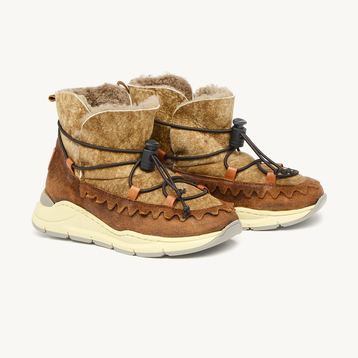PèPè Wasibi Shearling boots